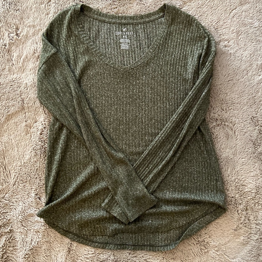 American Eagle thin sweater top